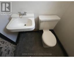 69 Haliburton Avenue, Toronto, ON M9B4Y6 Photo 29