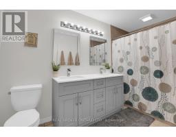 66 - 31 Townsend Drive, Woolwich, ON N0B1M0 Photo 17