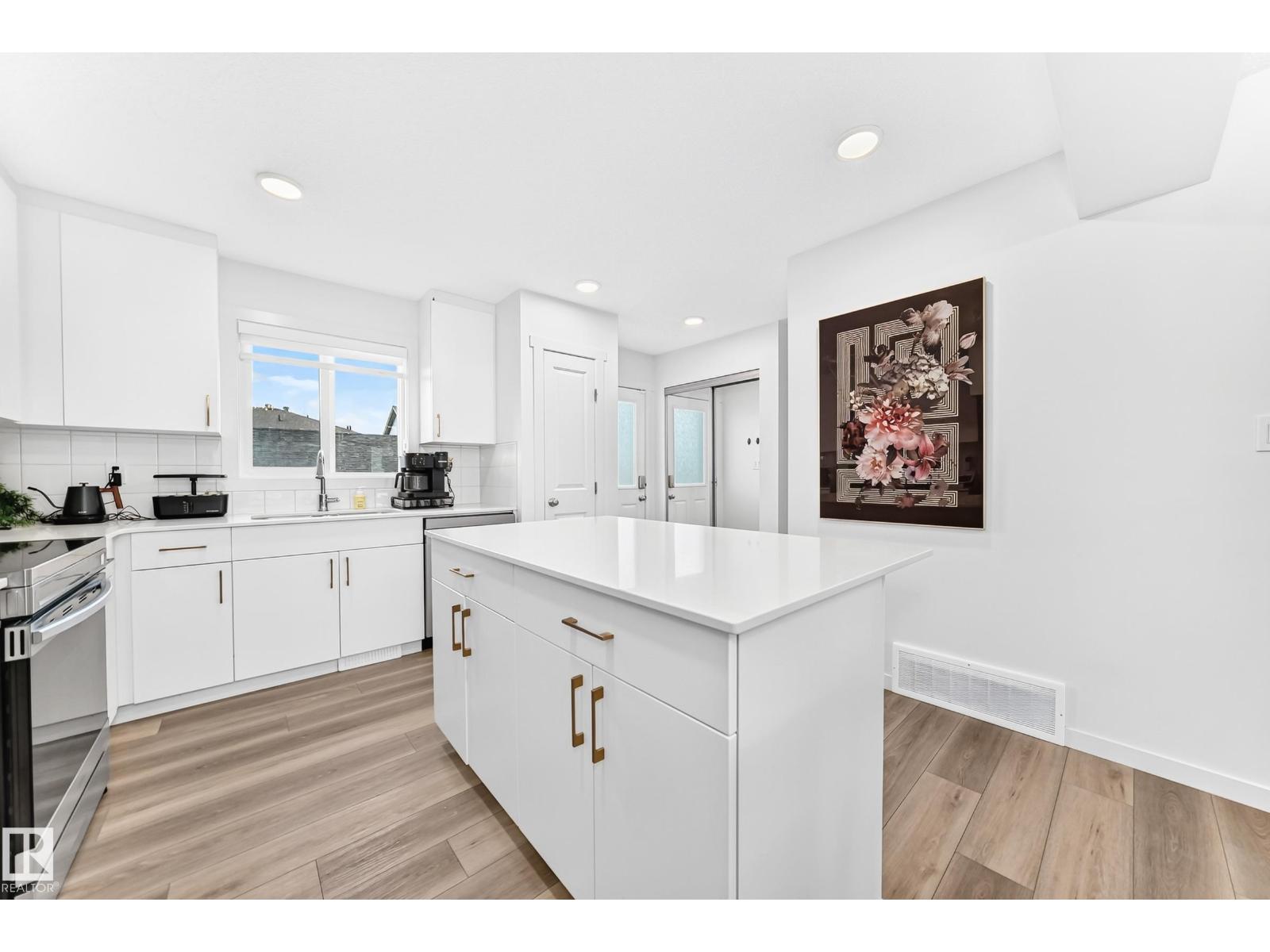 66 Signet RD — photo 19