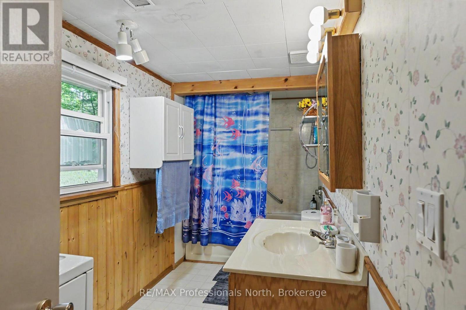 3701 GELERT ROAD - 16