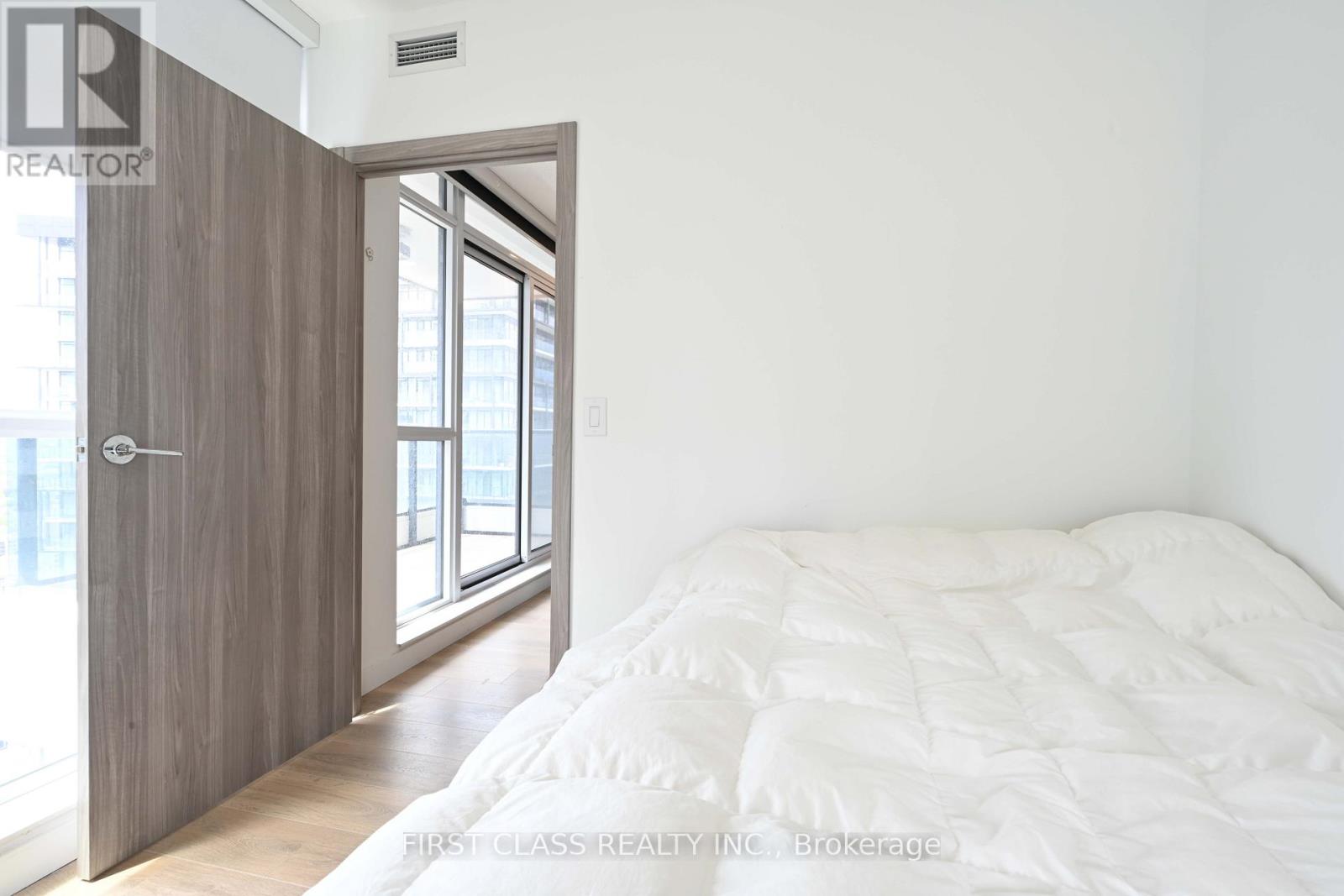 #3907 38 WIDMER STREET - Image 18