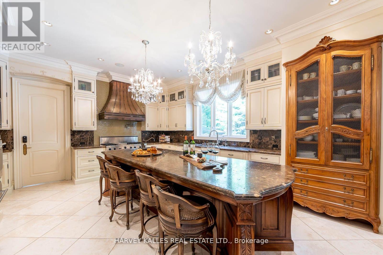 48 WIMPOLE DRIVE - 15