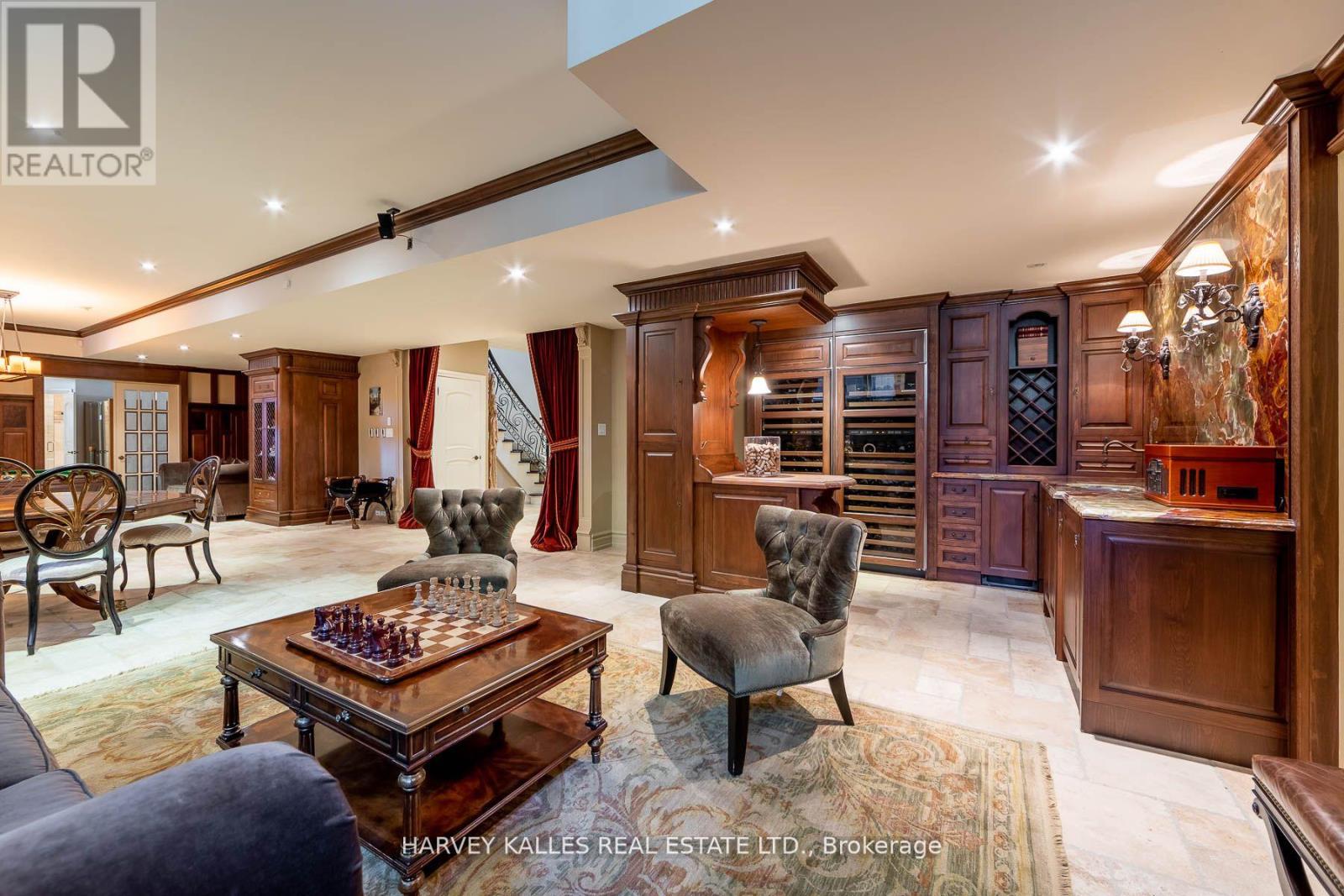 48 WIMPOLE DRIVE - 22