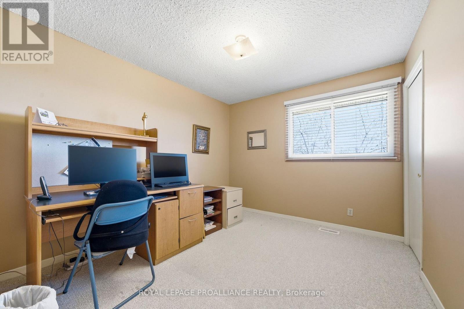 125 TRACEY PARK DRIVE - 31