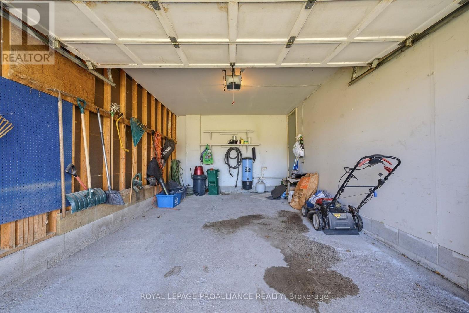 125 TRACEY PARK DRIVE - 43