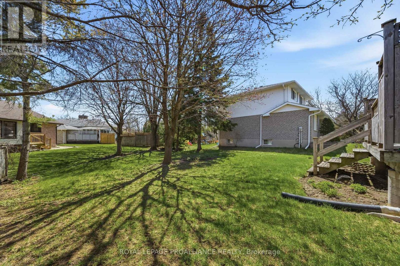 125 TRACEY PARK DRIVE - 48