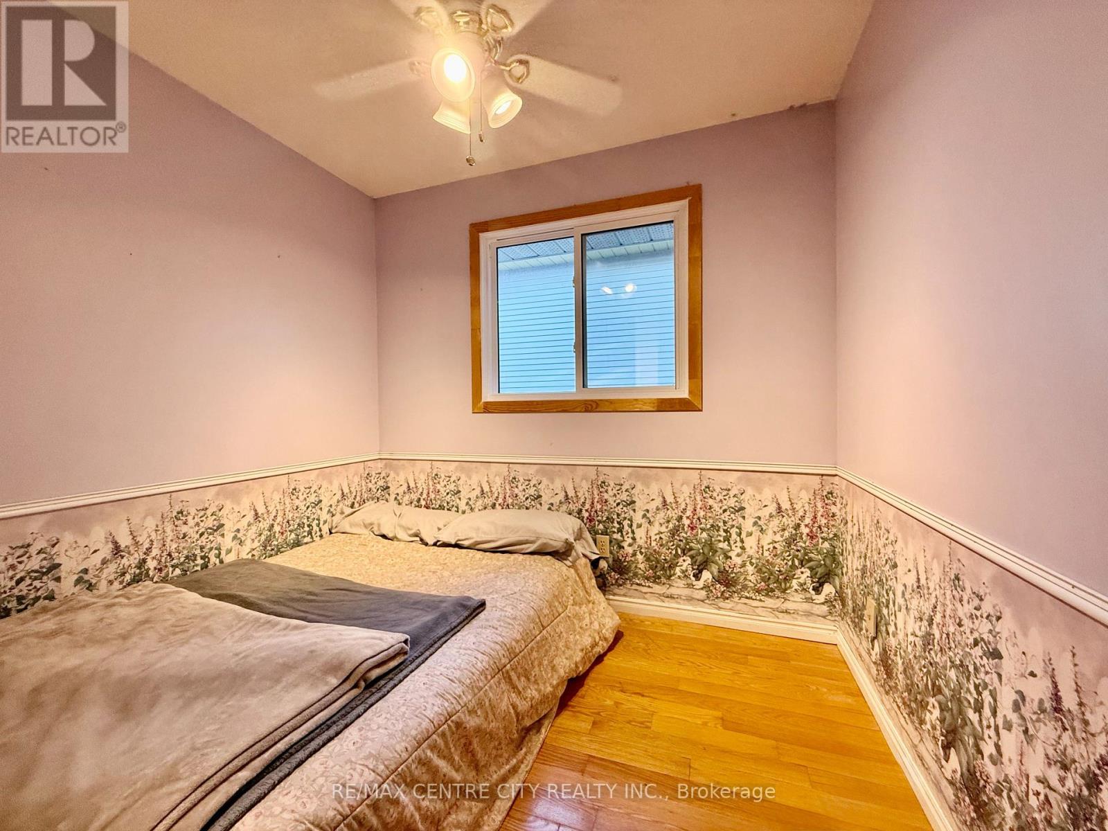 228 POCHARD LANE - 12
