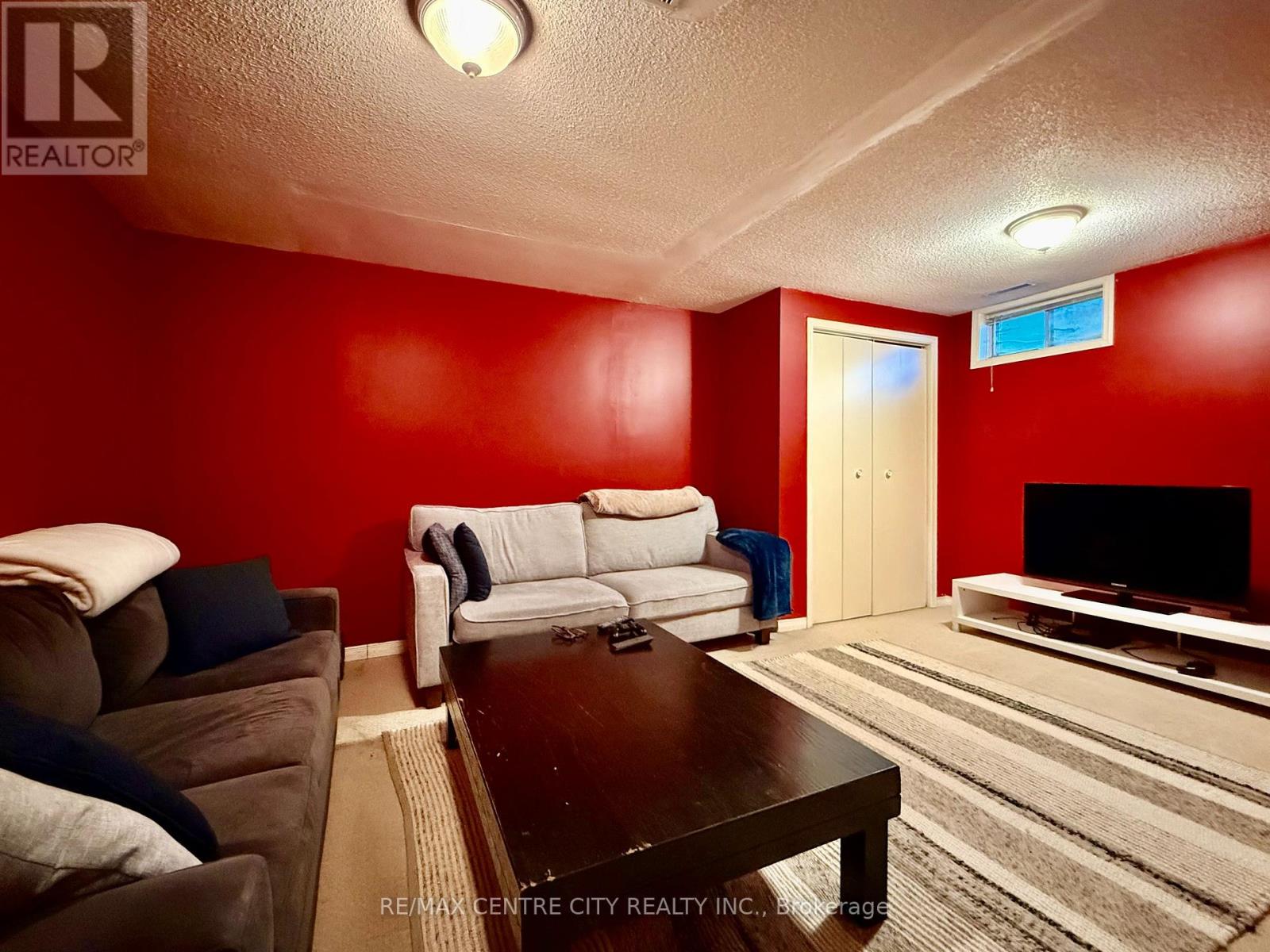 228 POCHARD LANE - 18