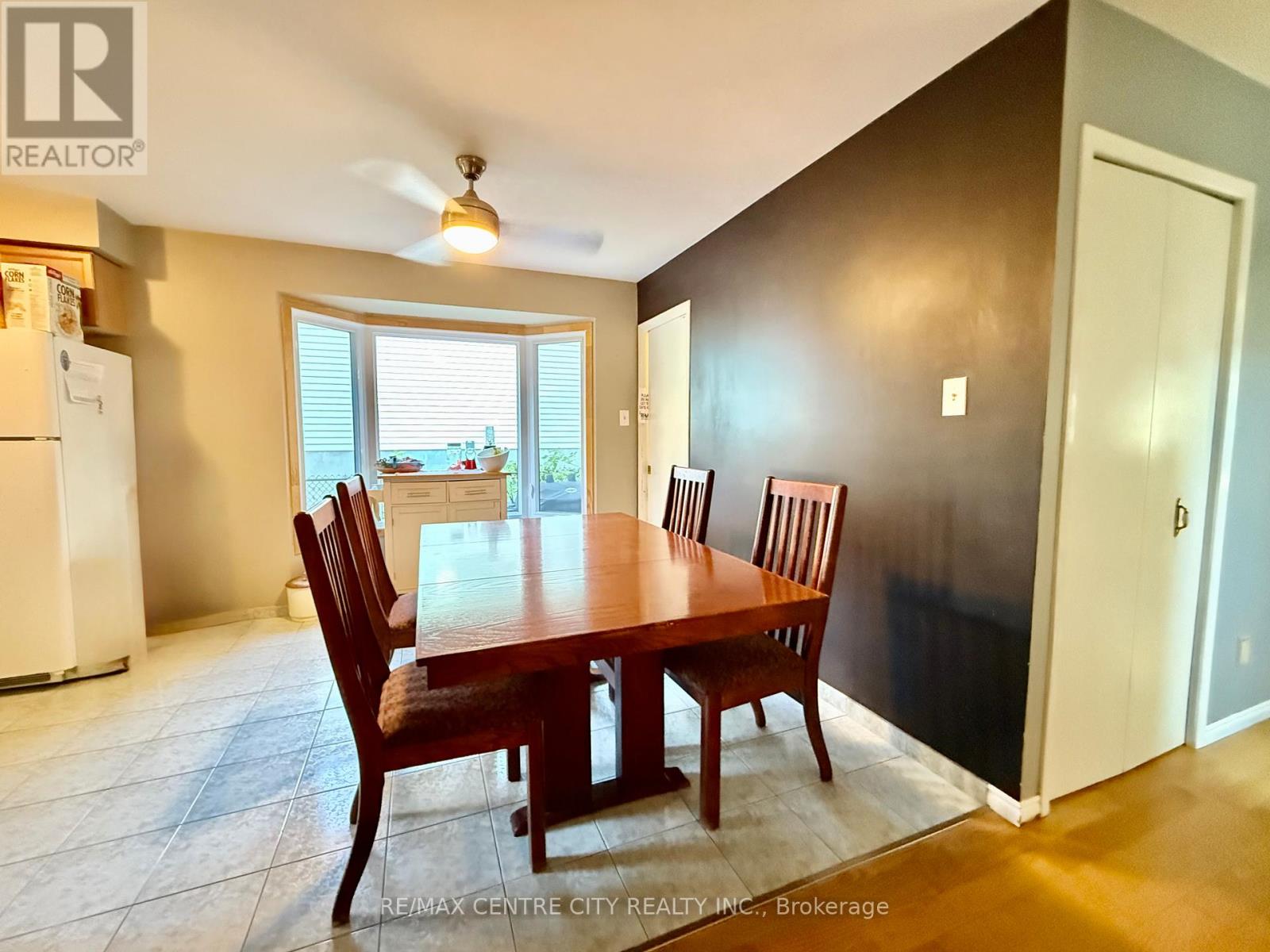 228 POCHARD LANE - 7