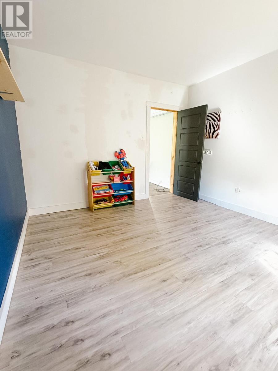8 LOUIS WRIGHT Lane - 15