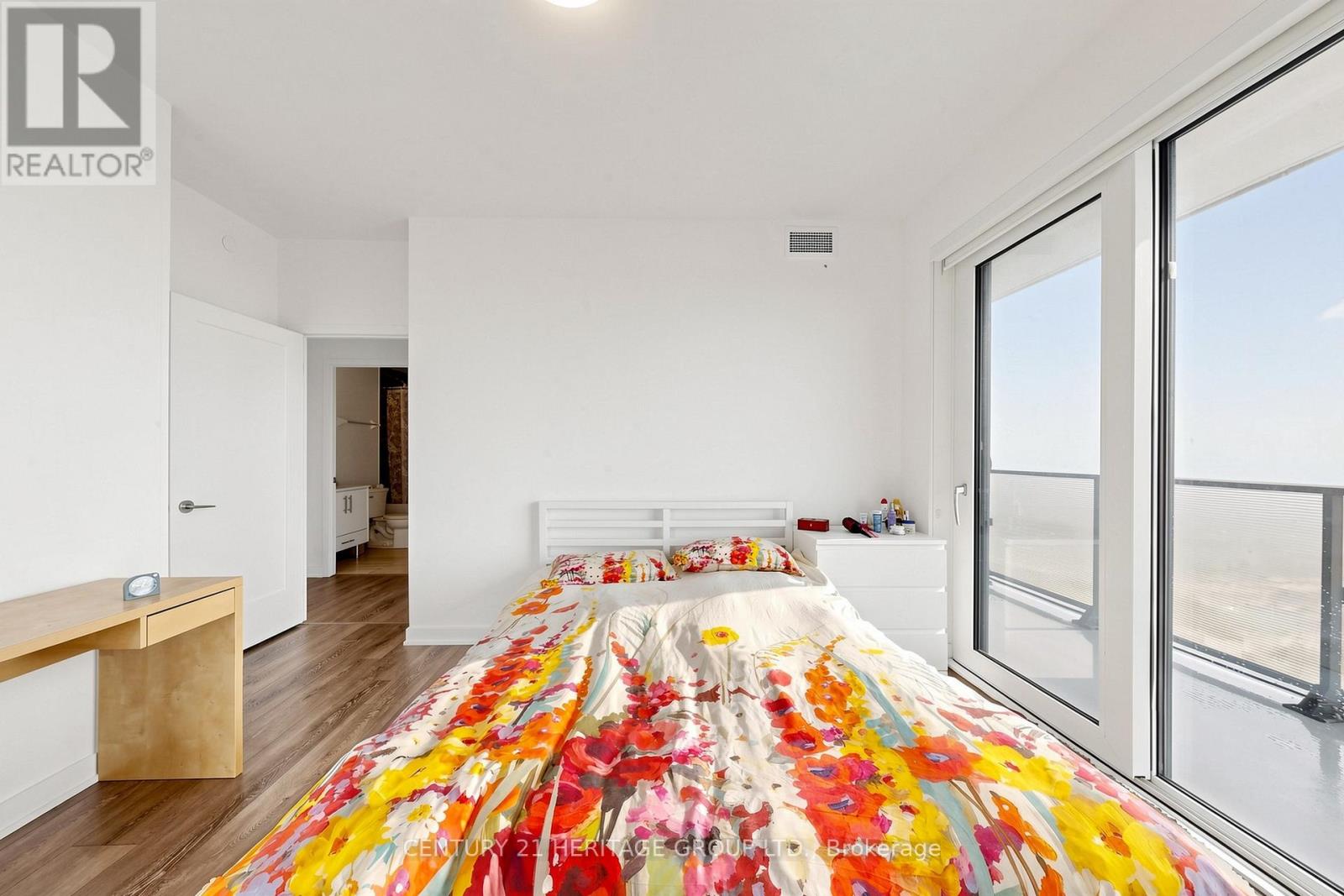 #2308 105 ONEIDA CRESCENT - 21