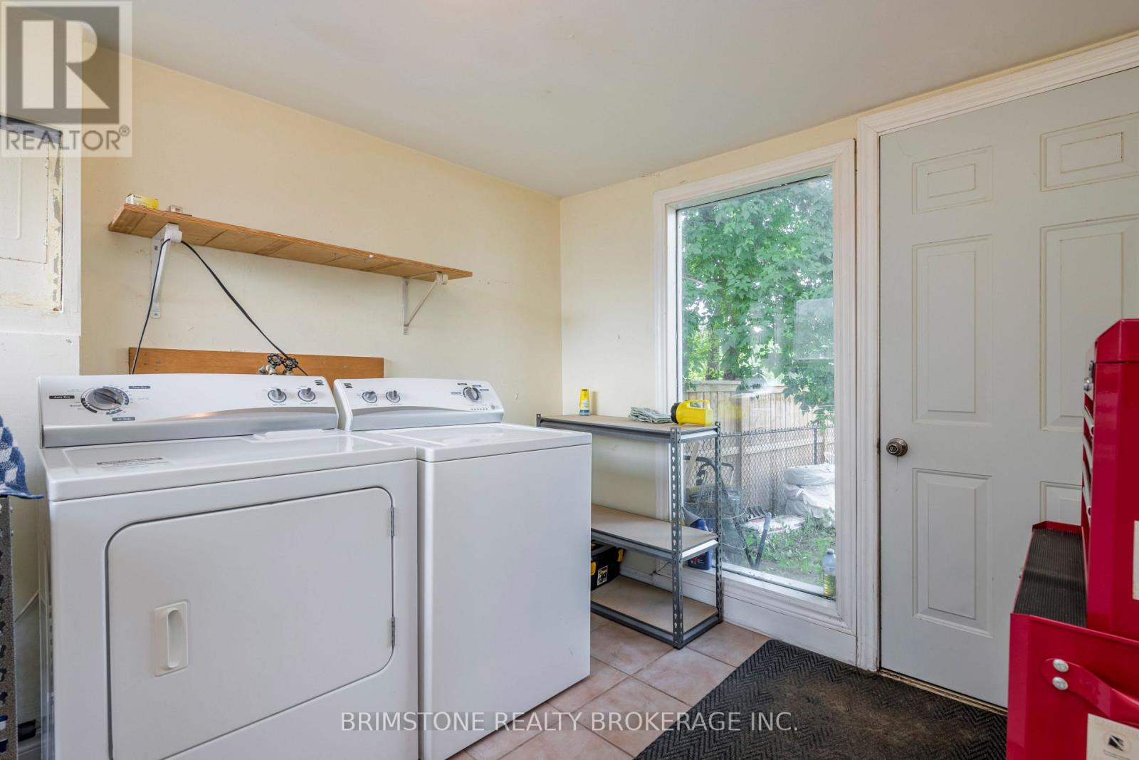 24 BRENTWOOD ROAD - 11