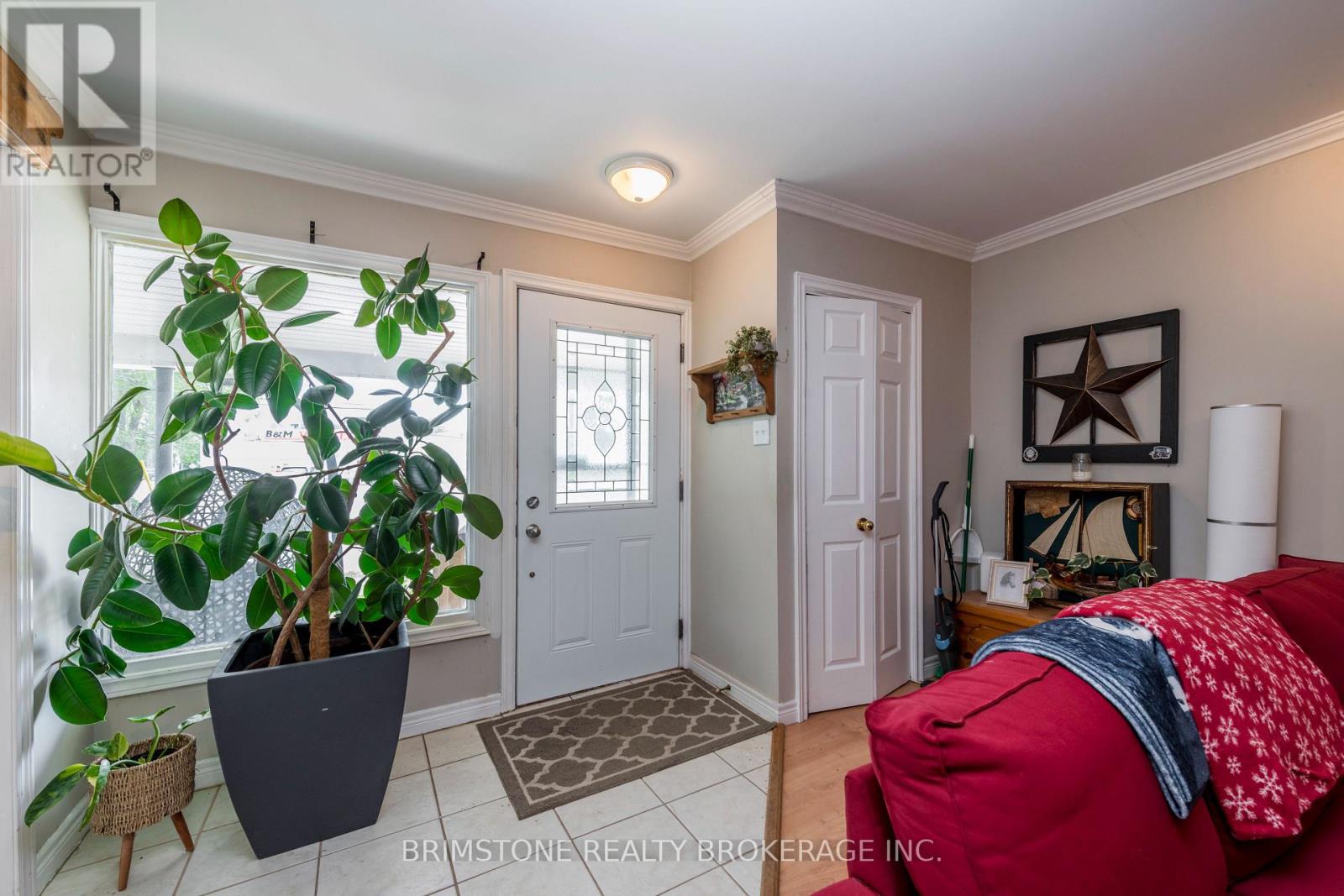 24 BRENTWOOD ROAD - 16