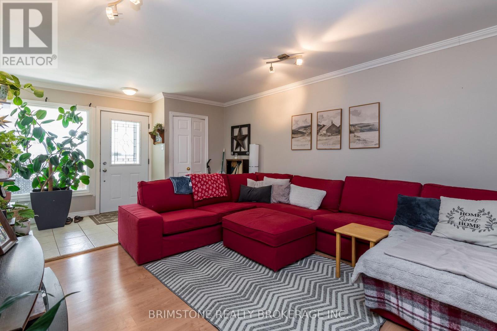 24 BRENTWOOD ROAD - 17