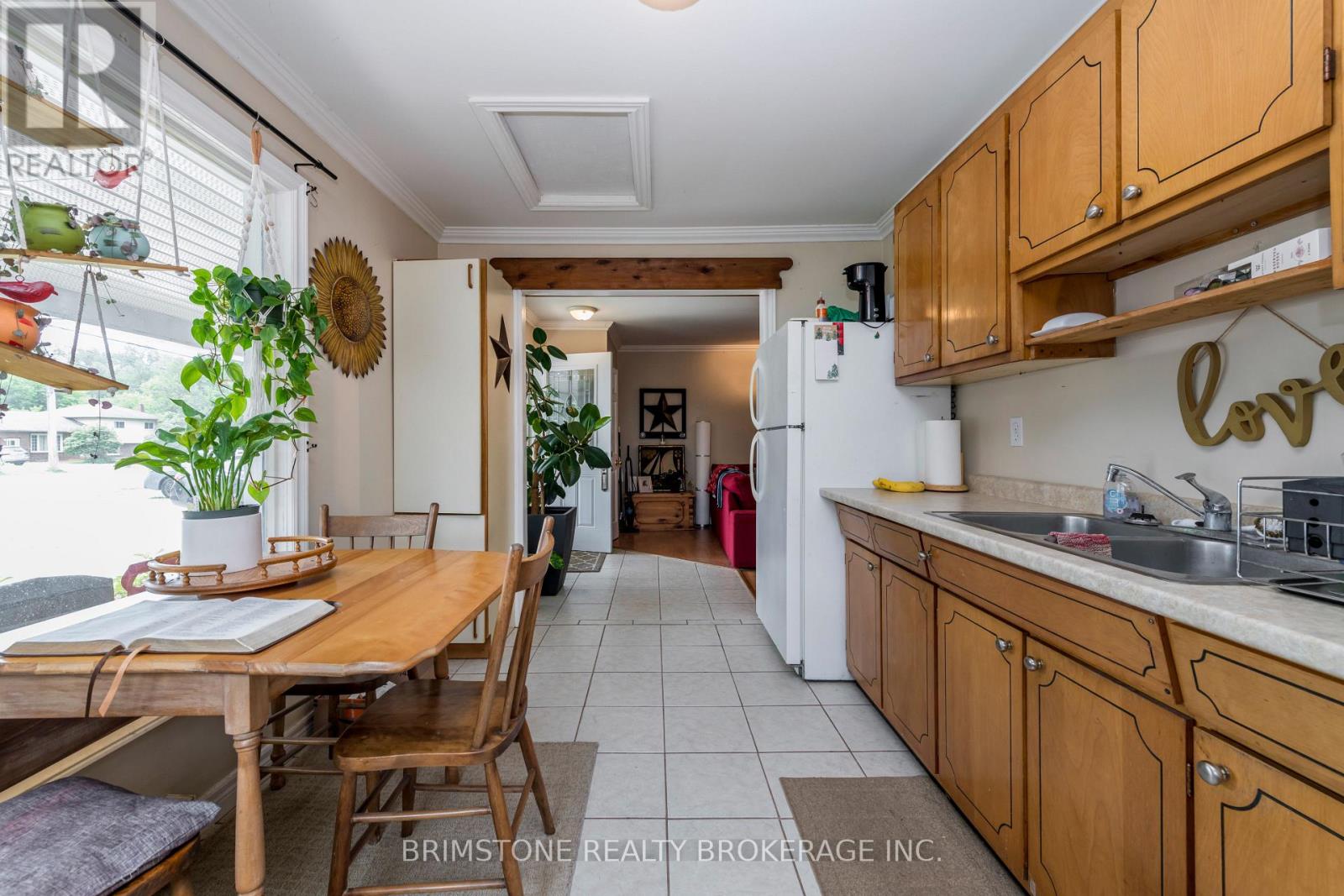 24 BRENTWOOD ROAD - 20