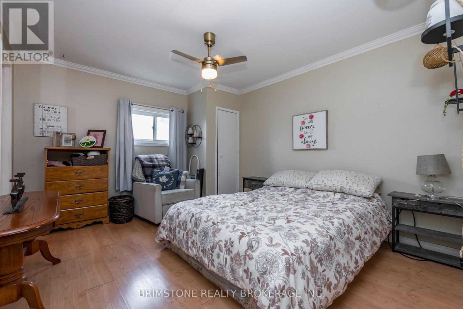 24 BRENTWOOD ROAD - 23