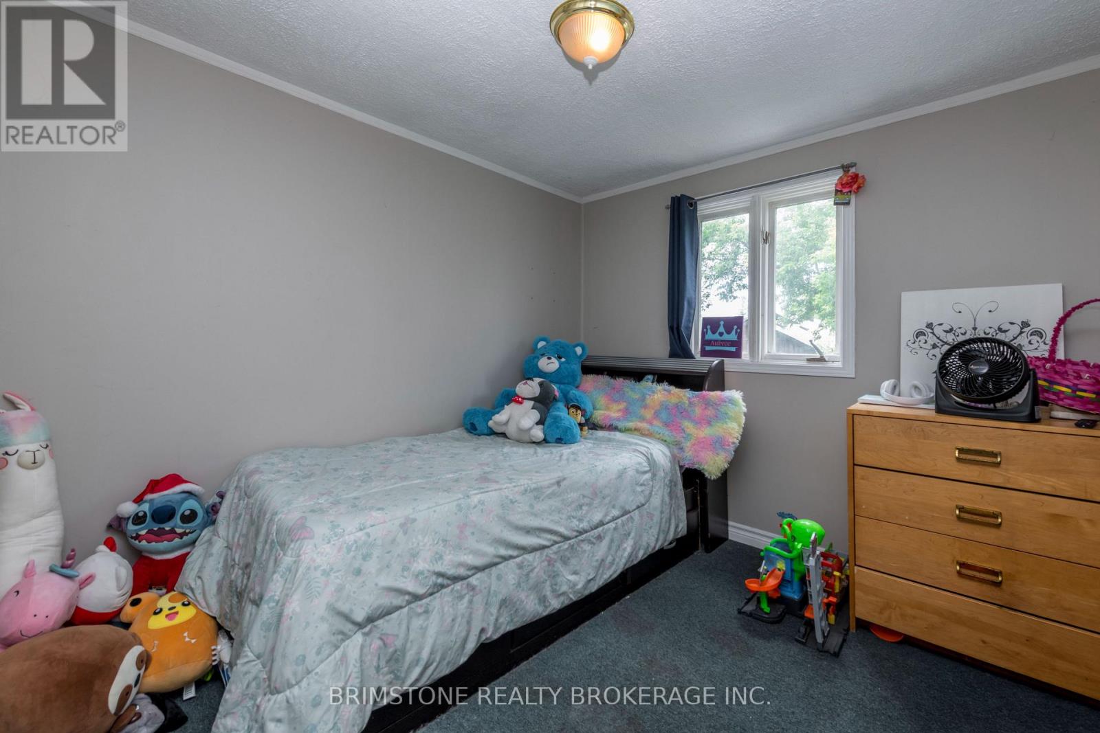24 BRENTWOOD ROAD - 42