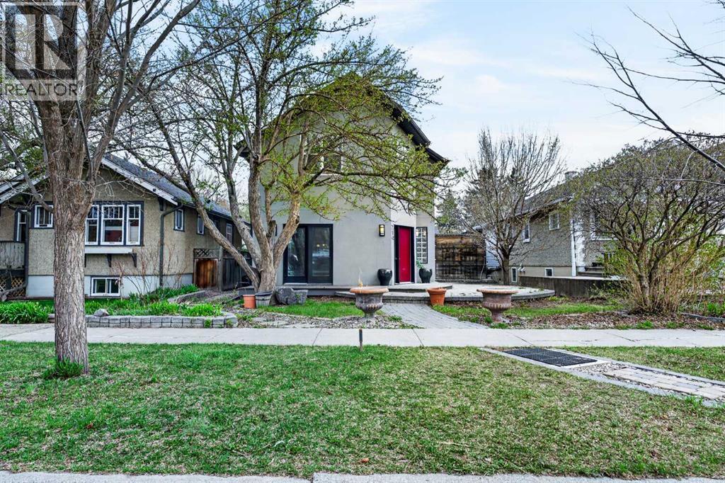 714 7 Avenue NE - 2