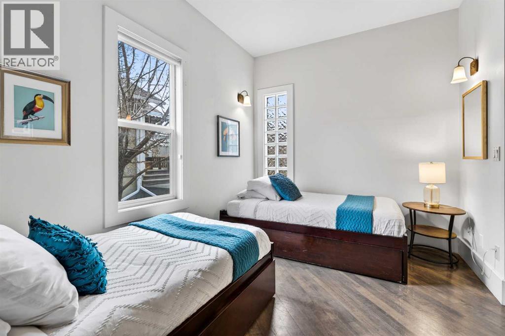 714 7 Avenue NE - 22