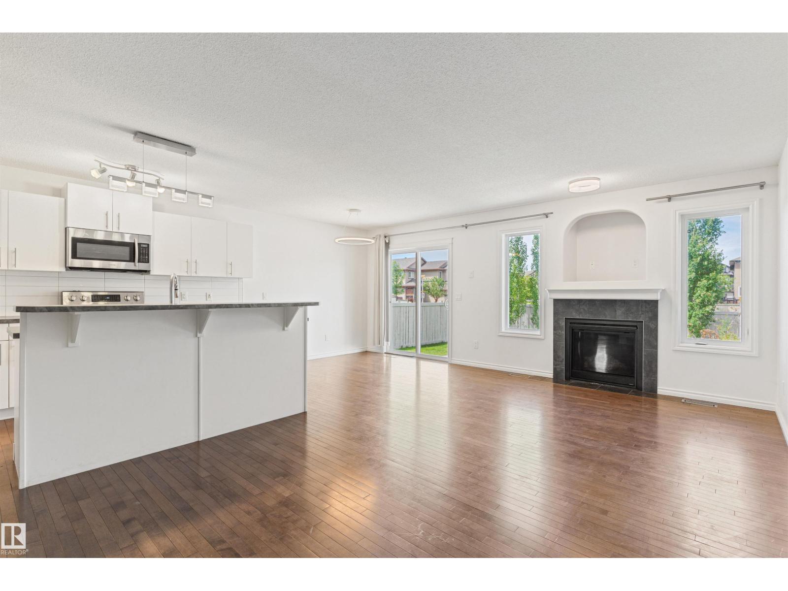 17130 7A AV SW - 13