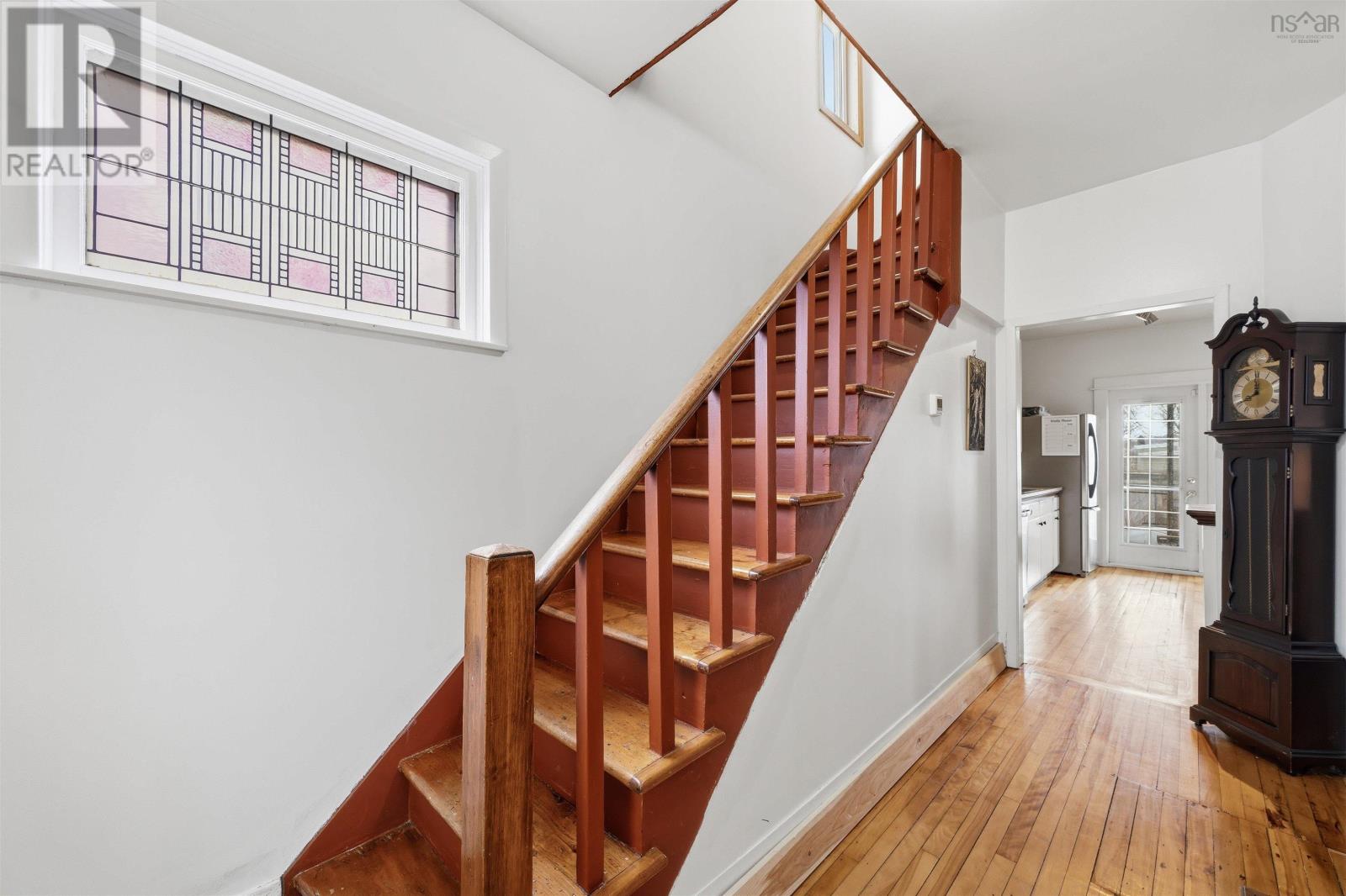 19 GEORGE Street - 23
