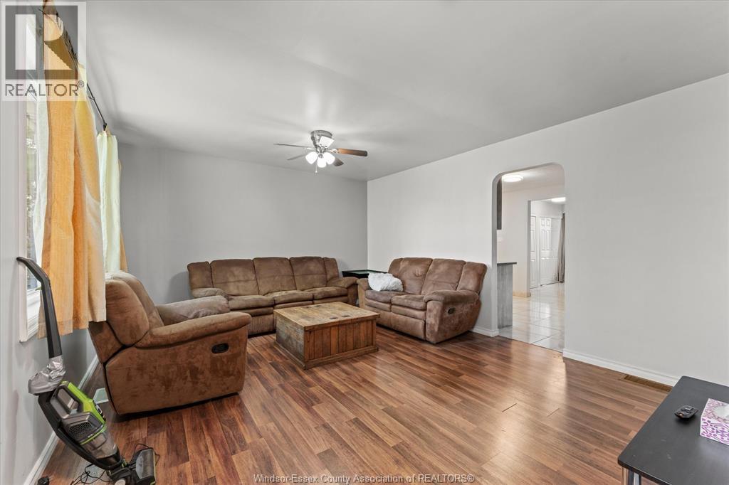 3555 County Rd 42 - 4