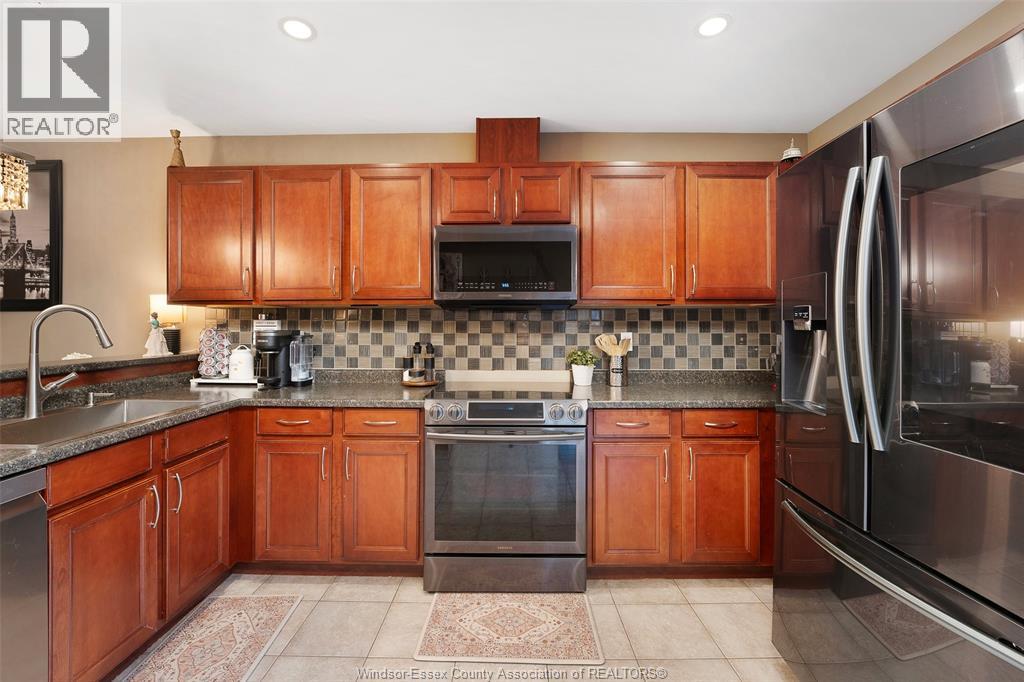 11834 ROCKLAND - 11