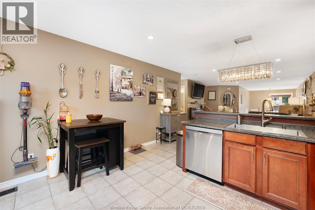 11834 ROCKLAND - 14