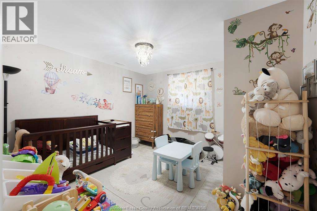 11834 ROCKLAND - 22