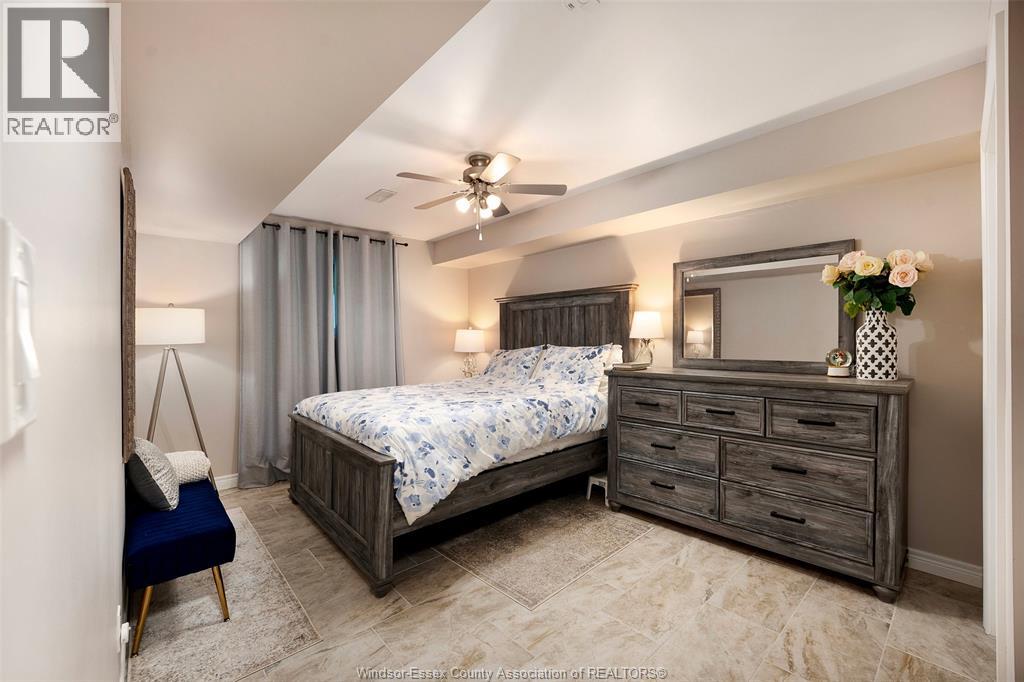 11834 ROCKLAND - 24