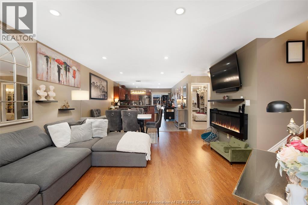 11834 ROCKLAND - 6