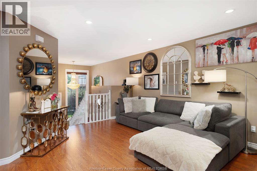 11834 ROCKLAND - 7