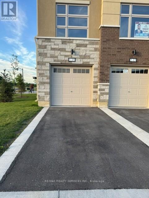 #1 15 FIELDRIDGE CRESCENT - 1
