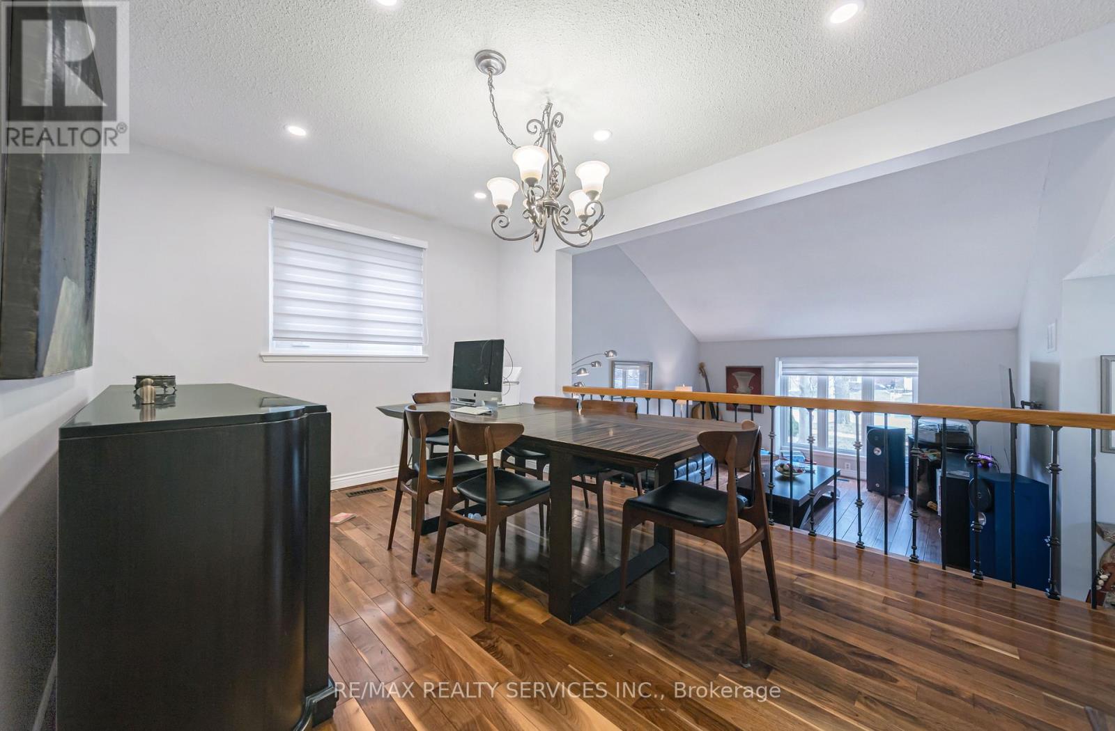 96 ROYAL PALM DRIVE - 12