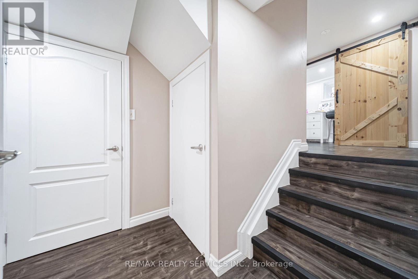 96 ROYAL PALM DRIVE - 31