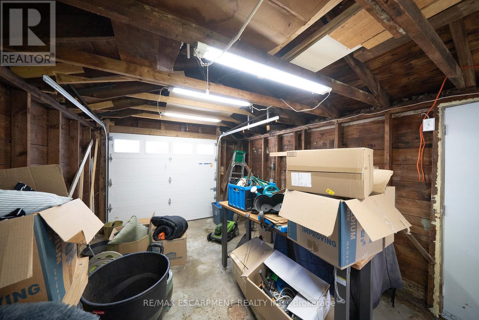32 ELMWOOD AVENUE - 26