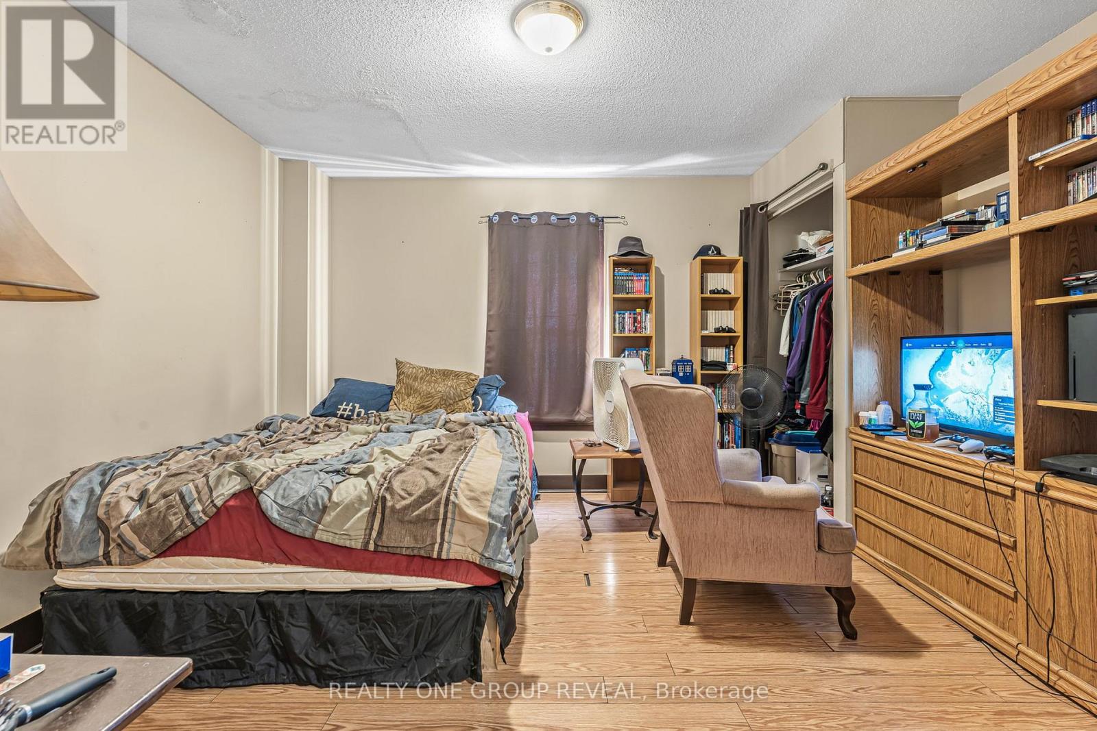 160 FARES STREET - 10