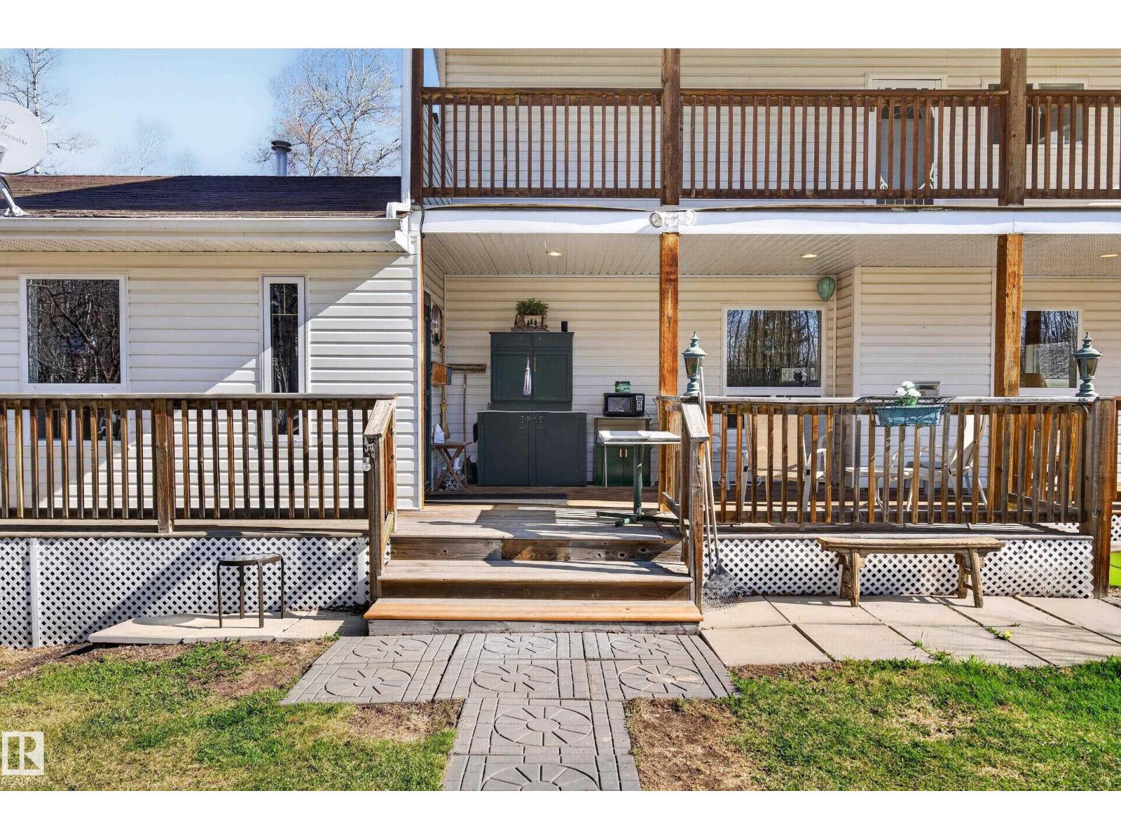 #111 3406 TOWNSHIP ROAD 552 - 48