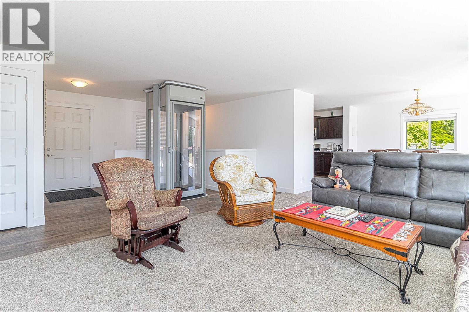 3044 Alberni Hwy - 13