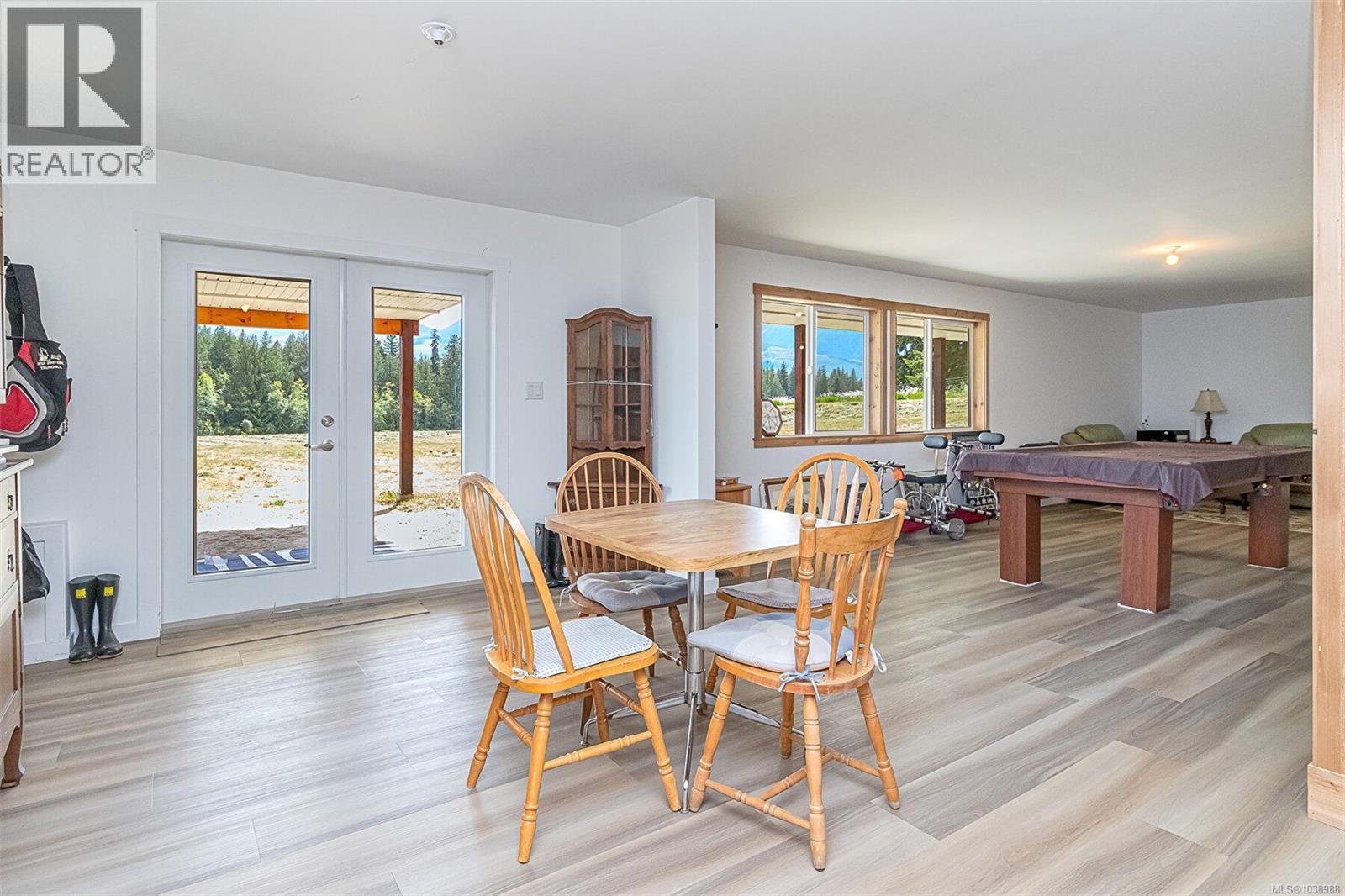 3044 Alberni Hwy - 30
