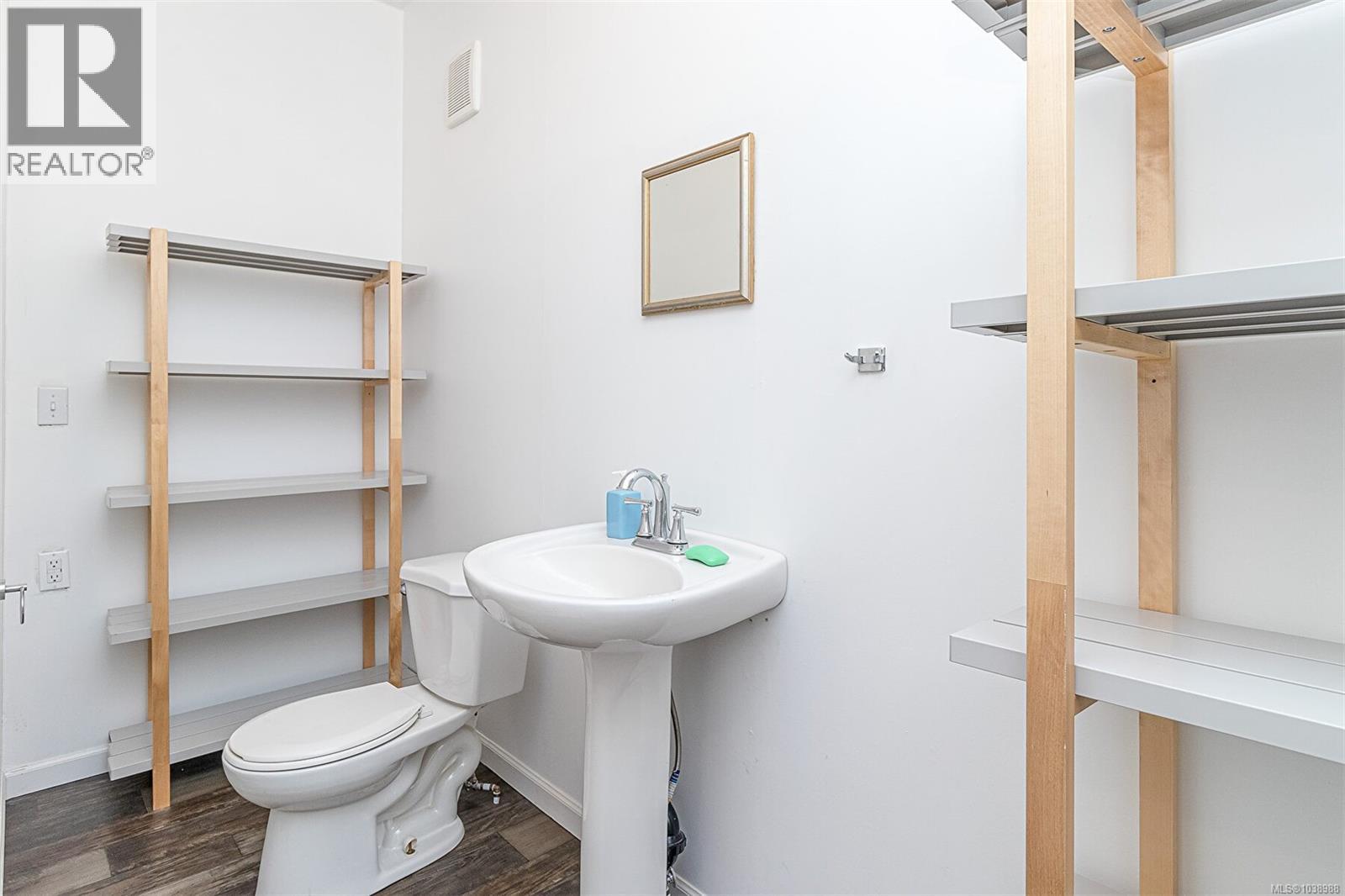 3044 Alberni Hwy - 56