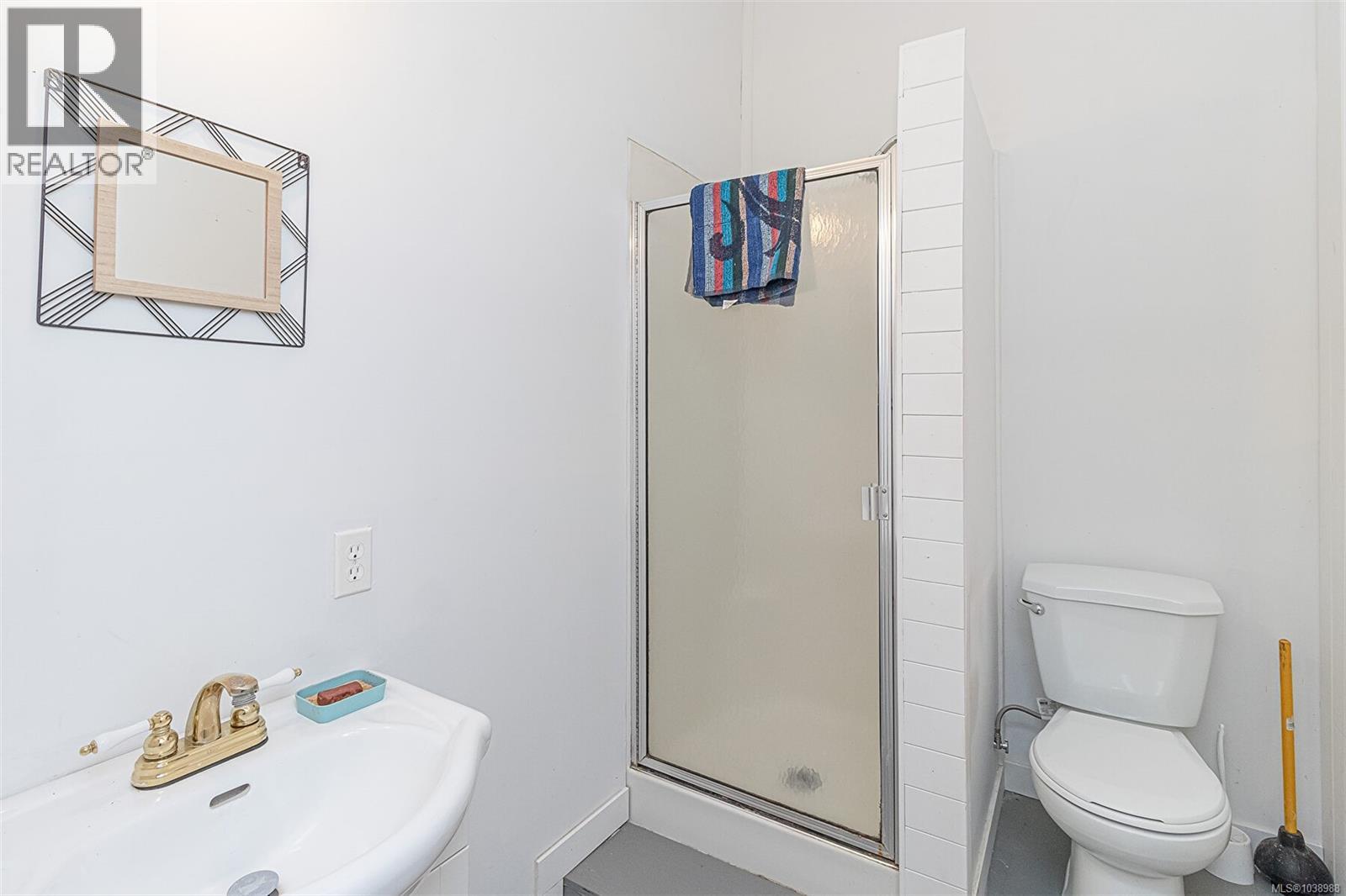3044 Alberni Hwy - 60