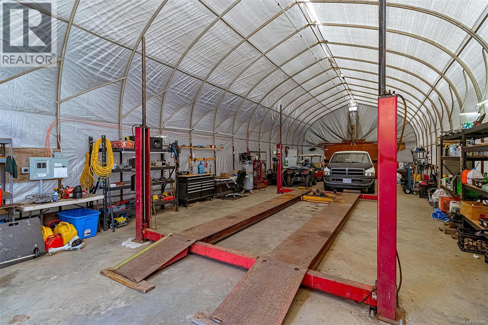 3044 Alberni Hwy - 42