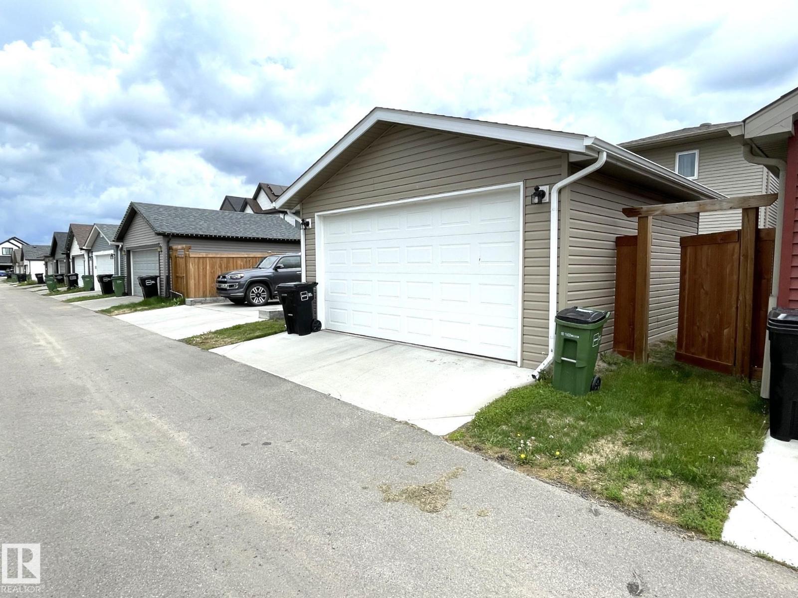 19227 27 AV NW - 28
