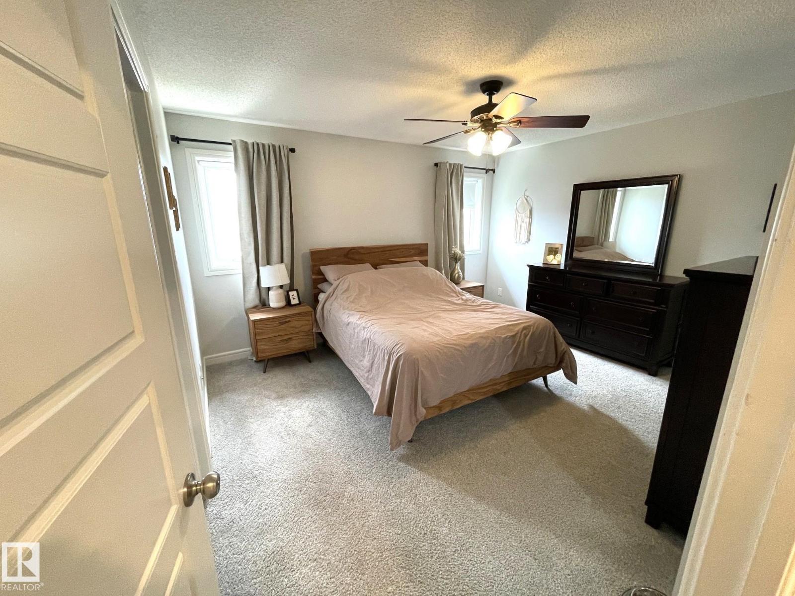 19227 27 AV NW - 18