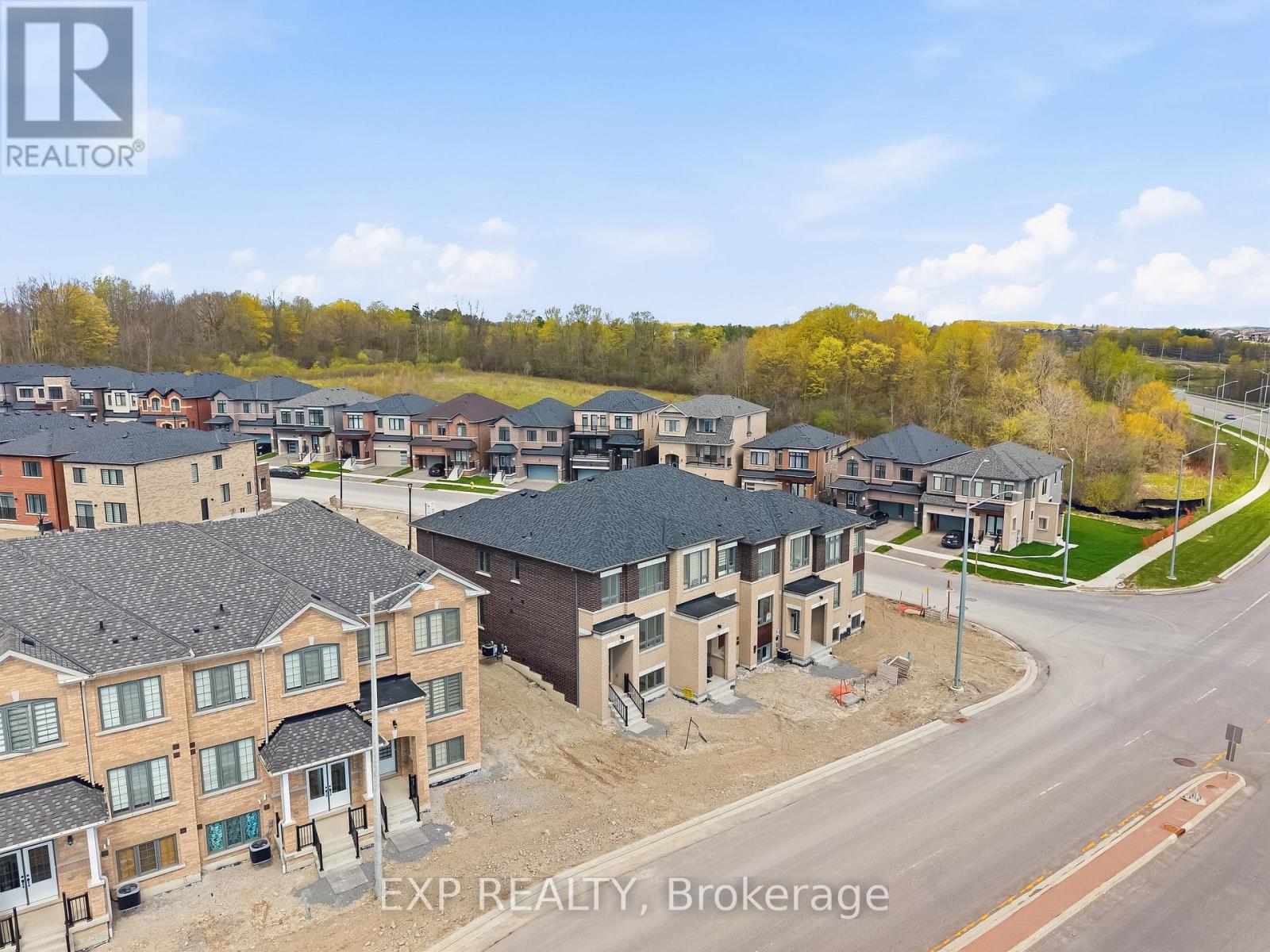 2964 PETER MATTHEWS DRIVE - 32