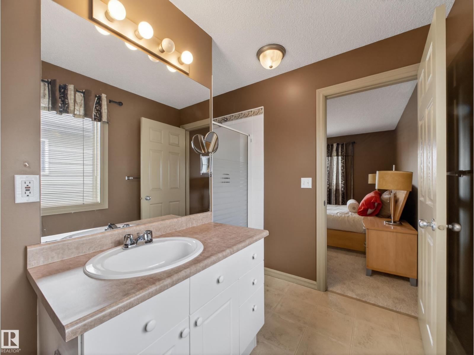 1381 BRECKENRIDGE DR NW - 38