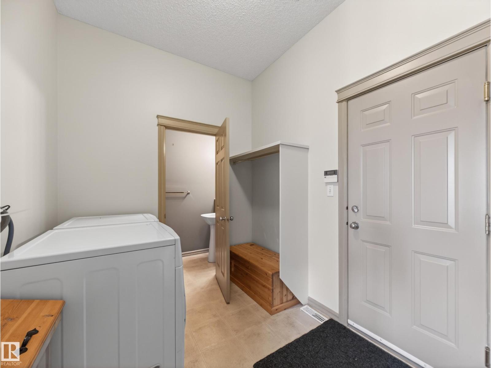 1381 BRECKENRIDGE DR NW - 17