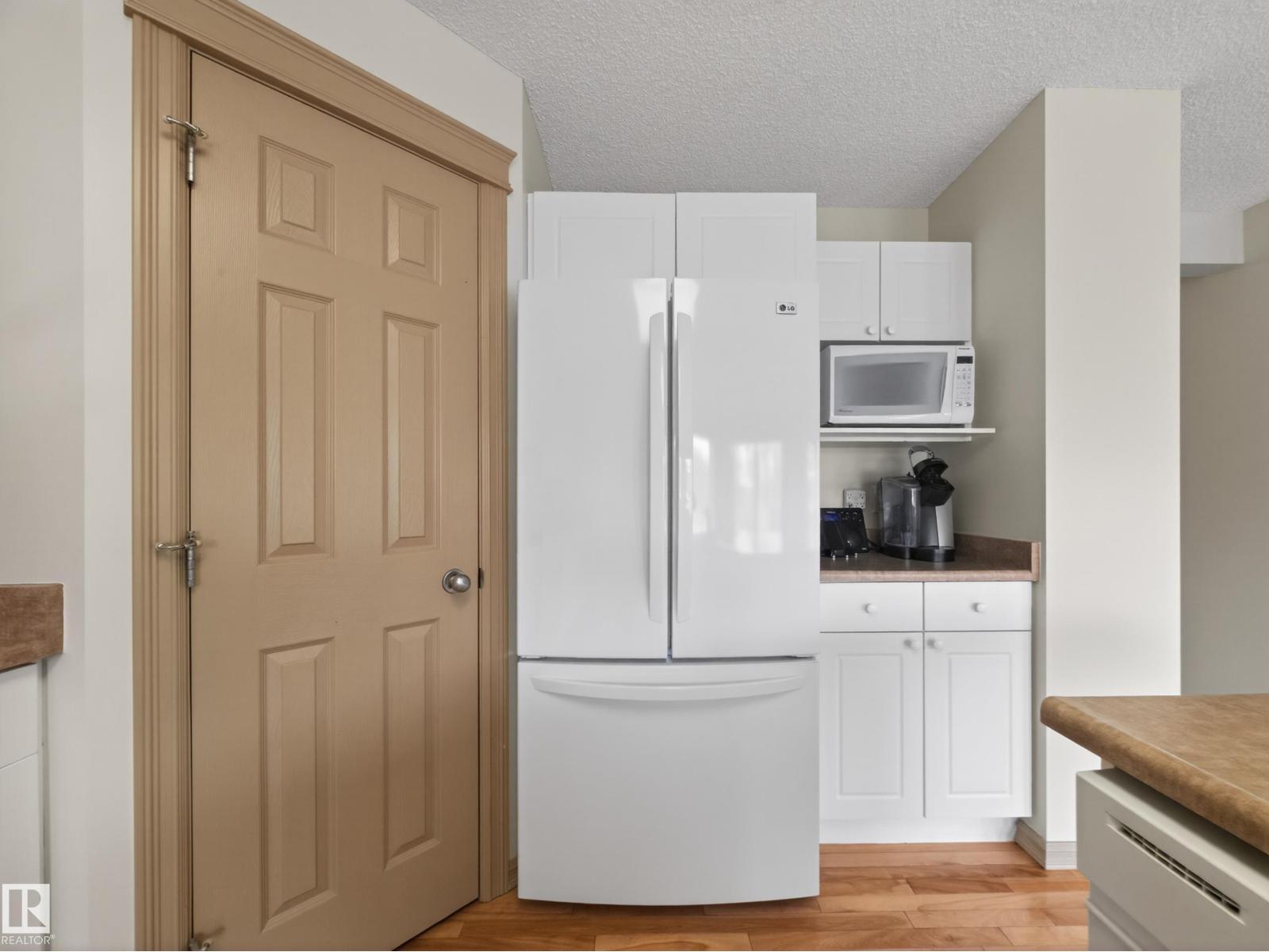 1381 BRECKENRIDGE DR NW - 10