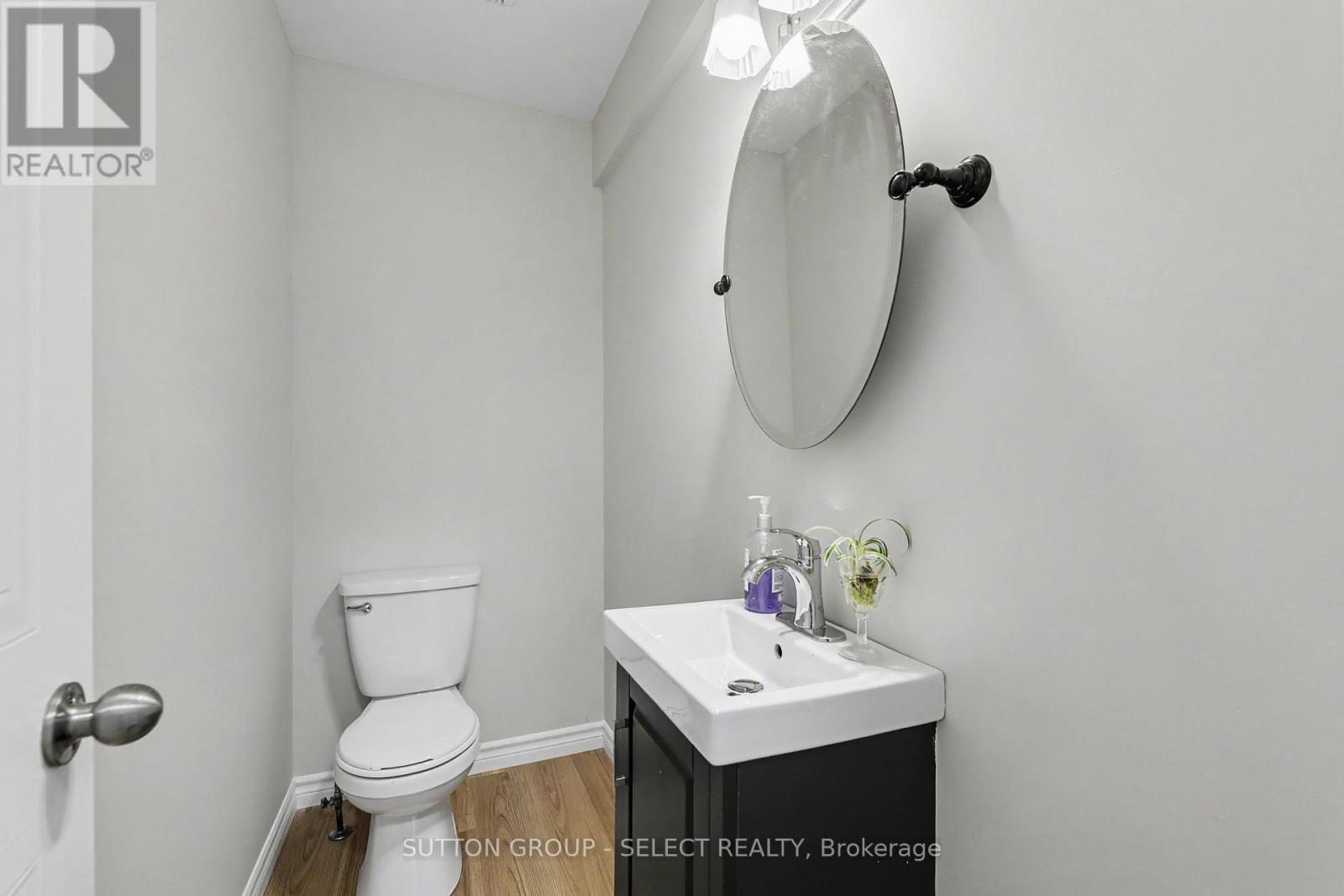 #6 484 THIRD STREET - 18
